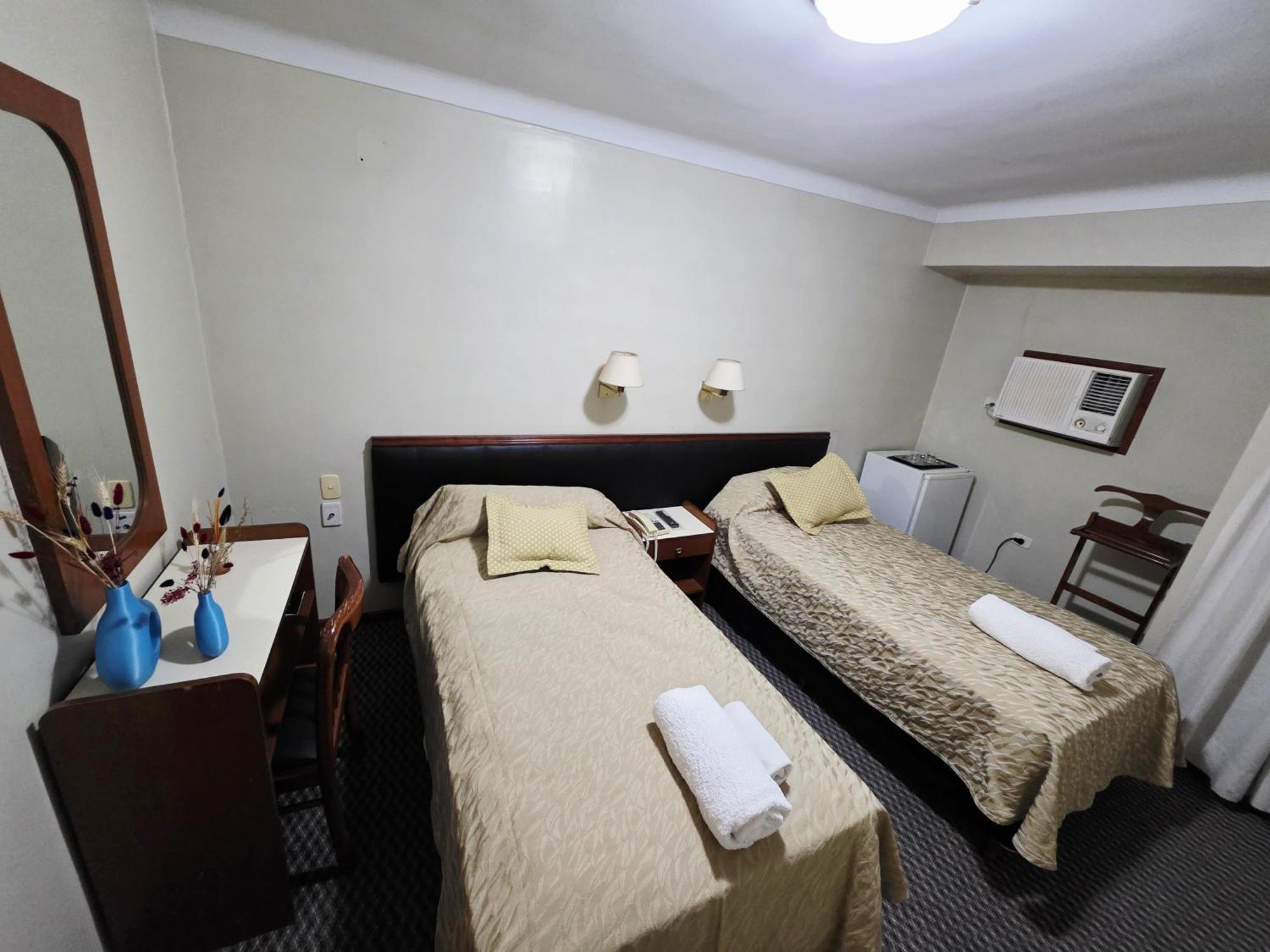 Hotel Presidente San Miguel de Tucumán المظهر الخارجي الصورة